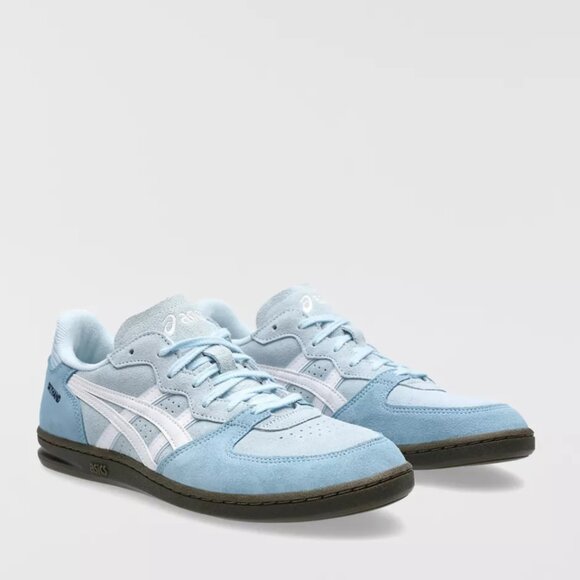 ASICS Women's Skyhand OG Sportstyle Sneaker Color Light Blue/White - Picture 1 of 4